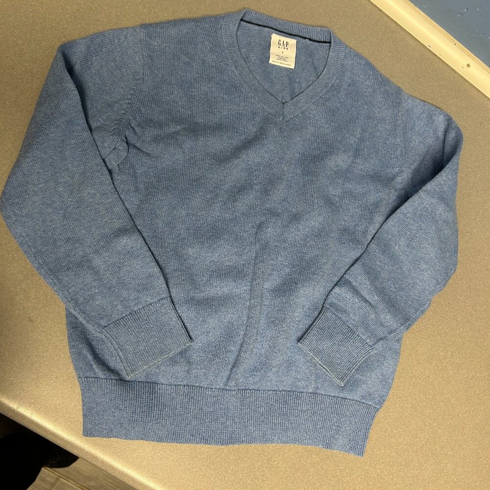 Gap kids light blue V neck sweater